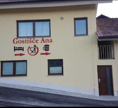 Hotel And Restaurant Ana Hrib-Loski Potok ภายนอก รูปภาพ